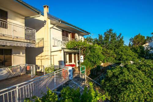 Apartment Nata With Beautiful Sea View