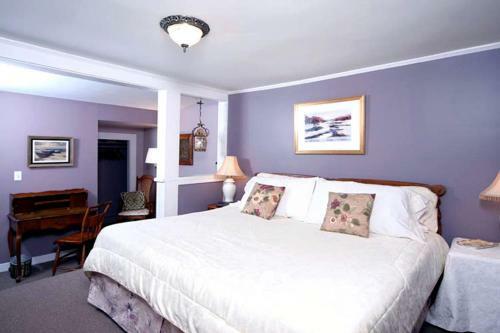 Tuck Inn B&B