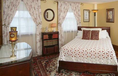 Tuck Inn B&B