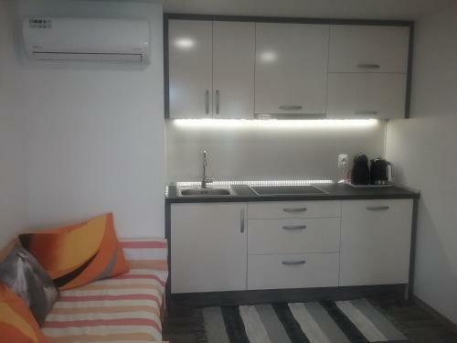 Mobile Home Tina Tisno
