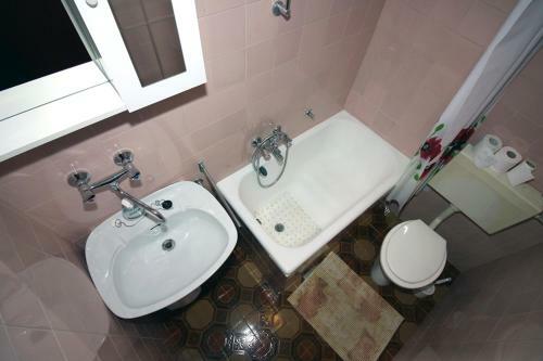 3 Bedroom Apartment In Tisno
