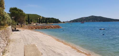 Namore Mobilheim In Tisno