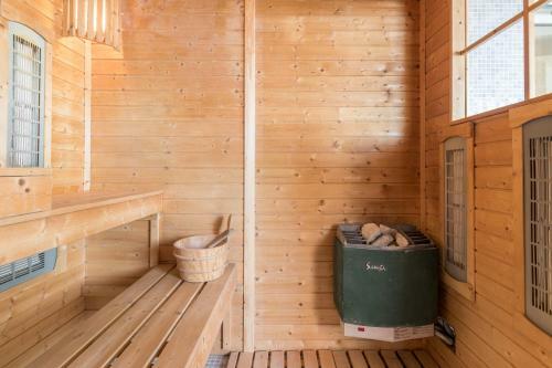 Luxury Villa Maxima II With Large Pool, Sauna And Jacuzzi