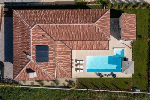 Beautiful Villa Golden Olive