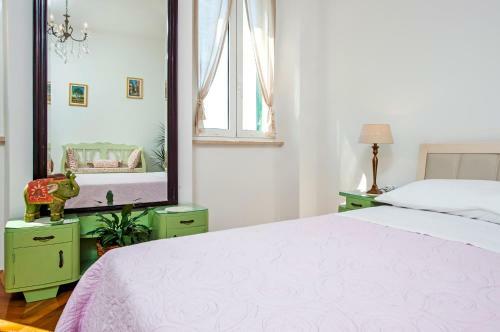 Rosina Sea View Apartment