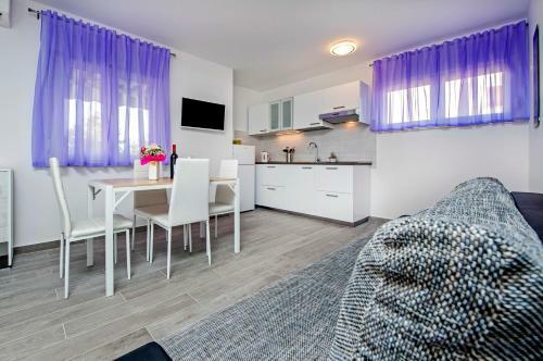 Apartment And Studio Tereza