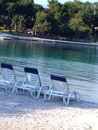 Apartmani Vesna Supetar