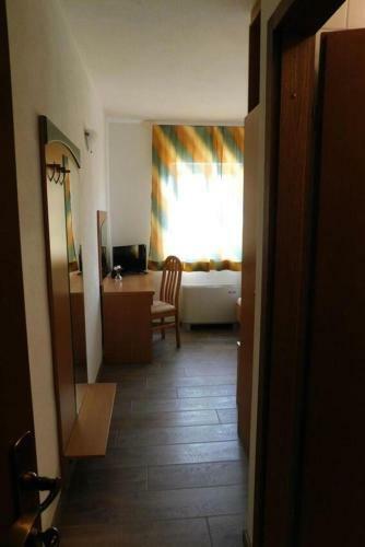 Hostal Rooms By The Sea Supetar, Brac - 19049