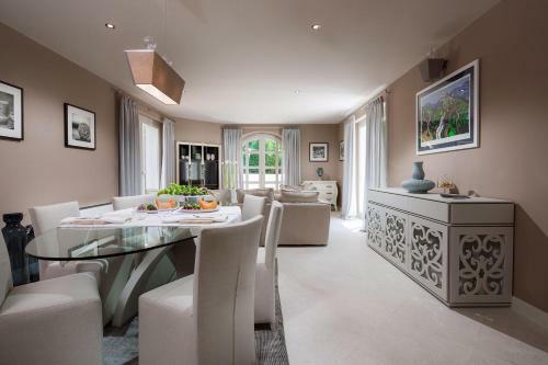 Villa Carlotta By Hmz Villas