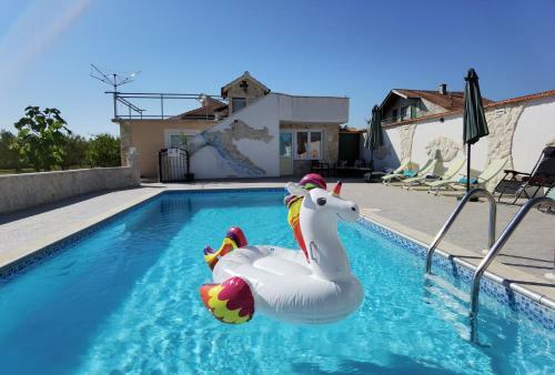 Villa Holiday Home Skaric