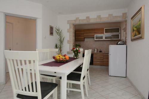 Villa Holiday Home Skaric