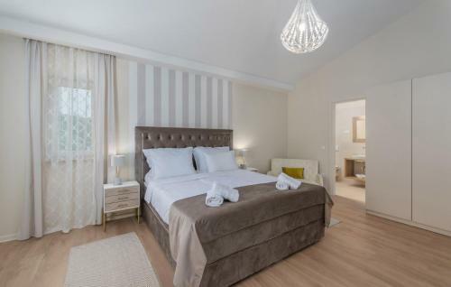 Beautiful Villa Katarina & Cypressa