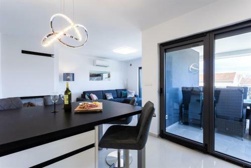 Apartment Lux With Seaview