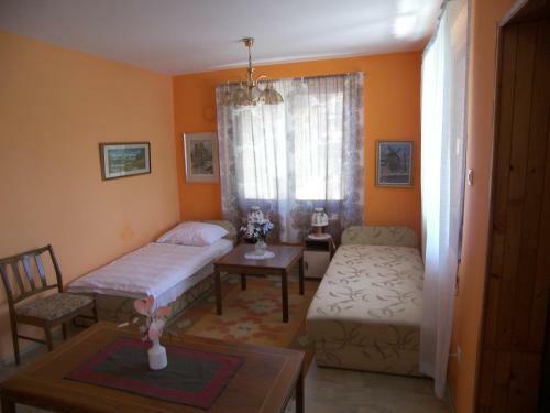 Hostal Csilla Nyaral�