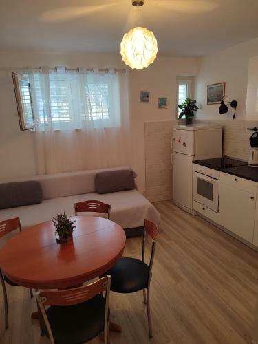 Apartments Lalic