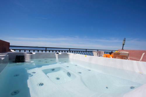 Panoramic Sea View House