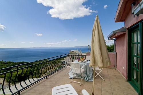 Panoramic Sea View House