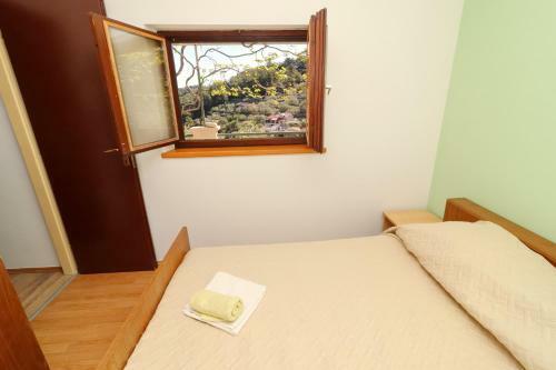 Holiday House Parive