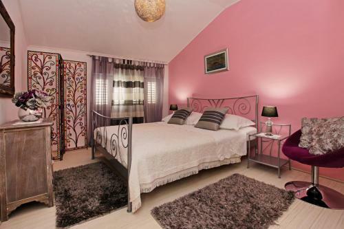 Apartment Ambroz