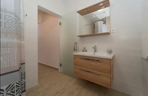 Hostal Rooms & Apartments Mirakul
