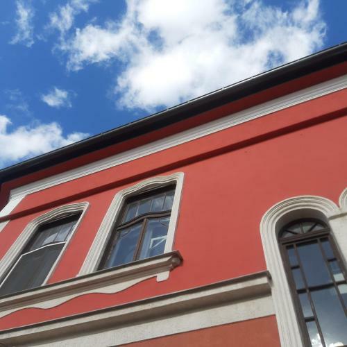 Staf�tah�z Apartmanok