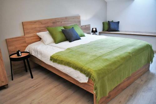 Vatus Apartmanh�z V�c