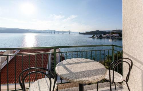 Beautiful Apartment In Klek With