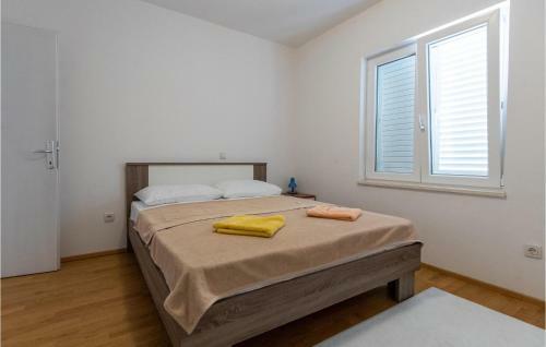 Nice Apartment In Klek With Wifi And 2 Bedrooms