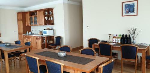 Hostal Vojtek Pince Vend�gh�z