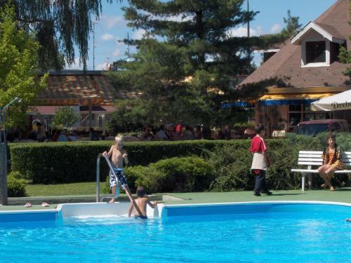 Apartman 3 H�l�szob�val