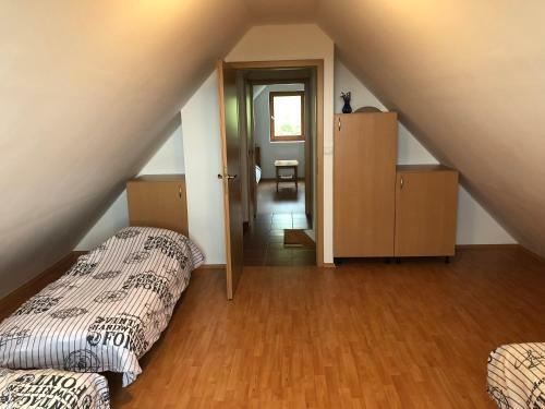 Szent Ilona Vend�gh�z