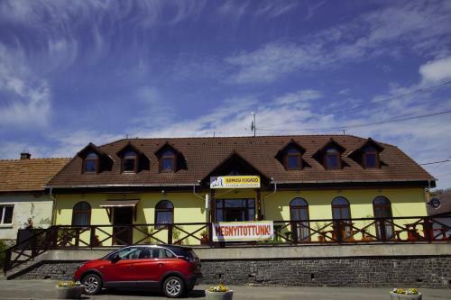 Bed & Breakfast Somosi Fogad�