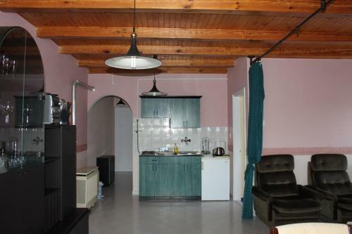 Orwa Apartmanok - C�drus K�z