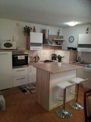 Apartment Nicol
