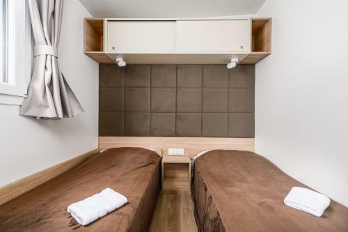 Hostal Adriamar Mobile Homes In Camping Park Umag