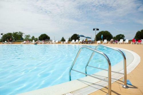 Hostal Adriamar Mobile Homes In Camping Park Umag
