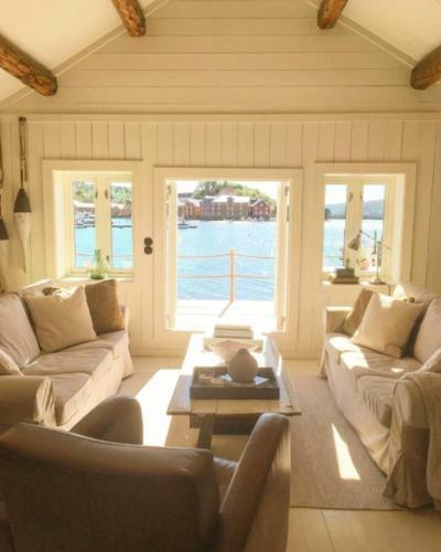 Hostal The Boathouse