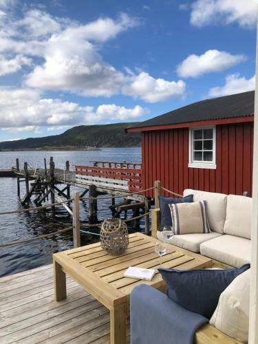 Hostal The Boathouse