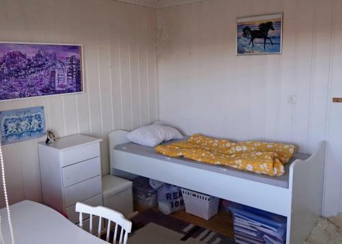 Ris�r Bed & Breakfast, Randvik Strand