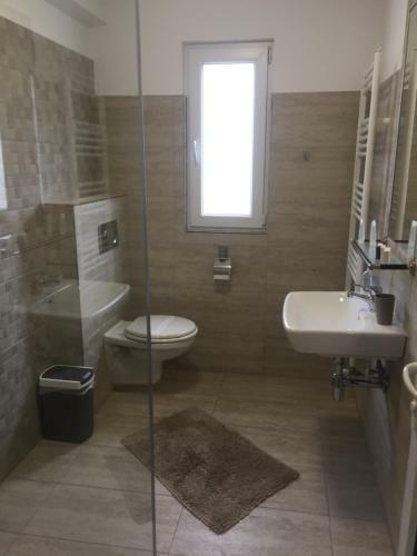 Hostal Vila Emage