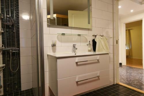 Large And Well-equipped Villa In Knivsta
