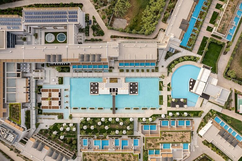 Hotel Avra Imperial Beach Resort & Spa