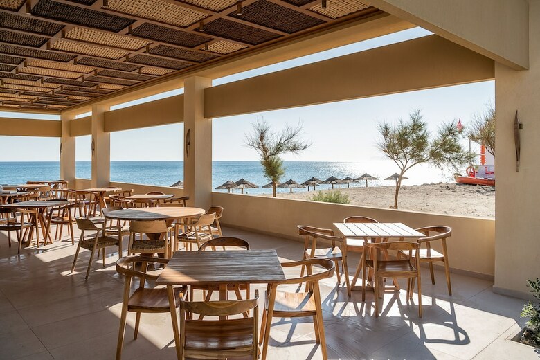 Hotel Avra Imperial Beach Resort & Spa