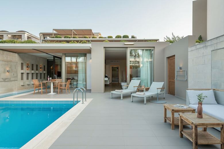 Hotel Avra Imperial Beach Resort & Spa