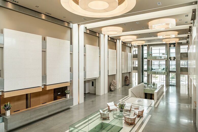Hotel Avra Imperial Beach Resort & Spa