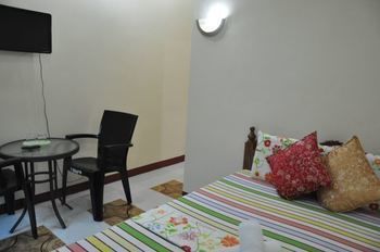 Bed & Breakfast D'lucky Garden Inn