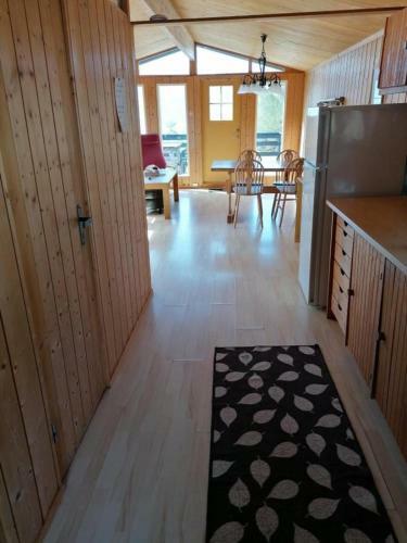 Lem Cabins