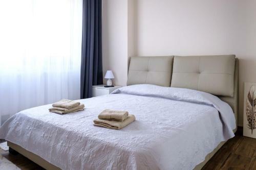 Apartament Tisay