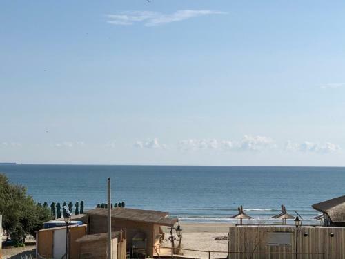 Apartamento By The Sea Ap. 9