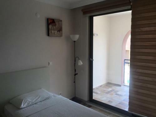 Bur� Hotel